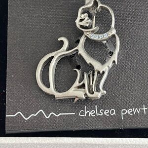 Cat Brooch - pewter
